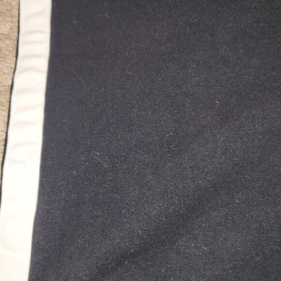 NWOT Lounge Life Bike Shorts Black with a white stripe on the sude color Size M - Picture 3 of 3